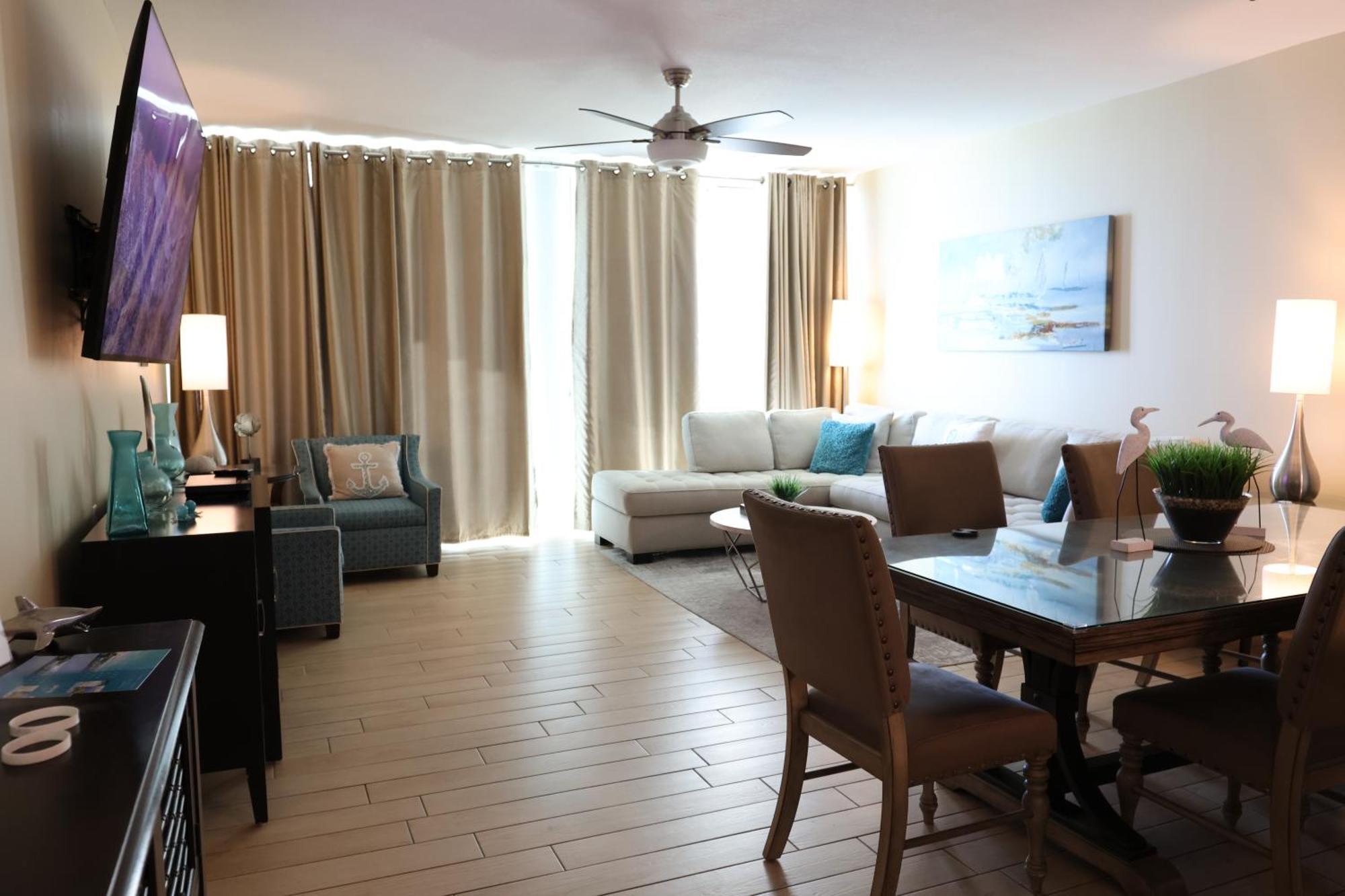 Apartment Aqua 1504 Beachfront With Free Chairs *