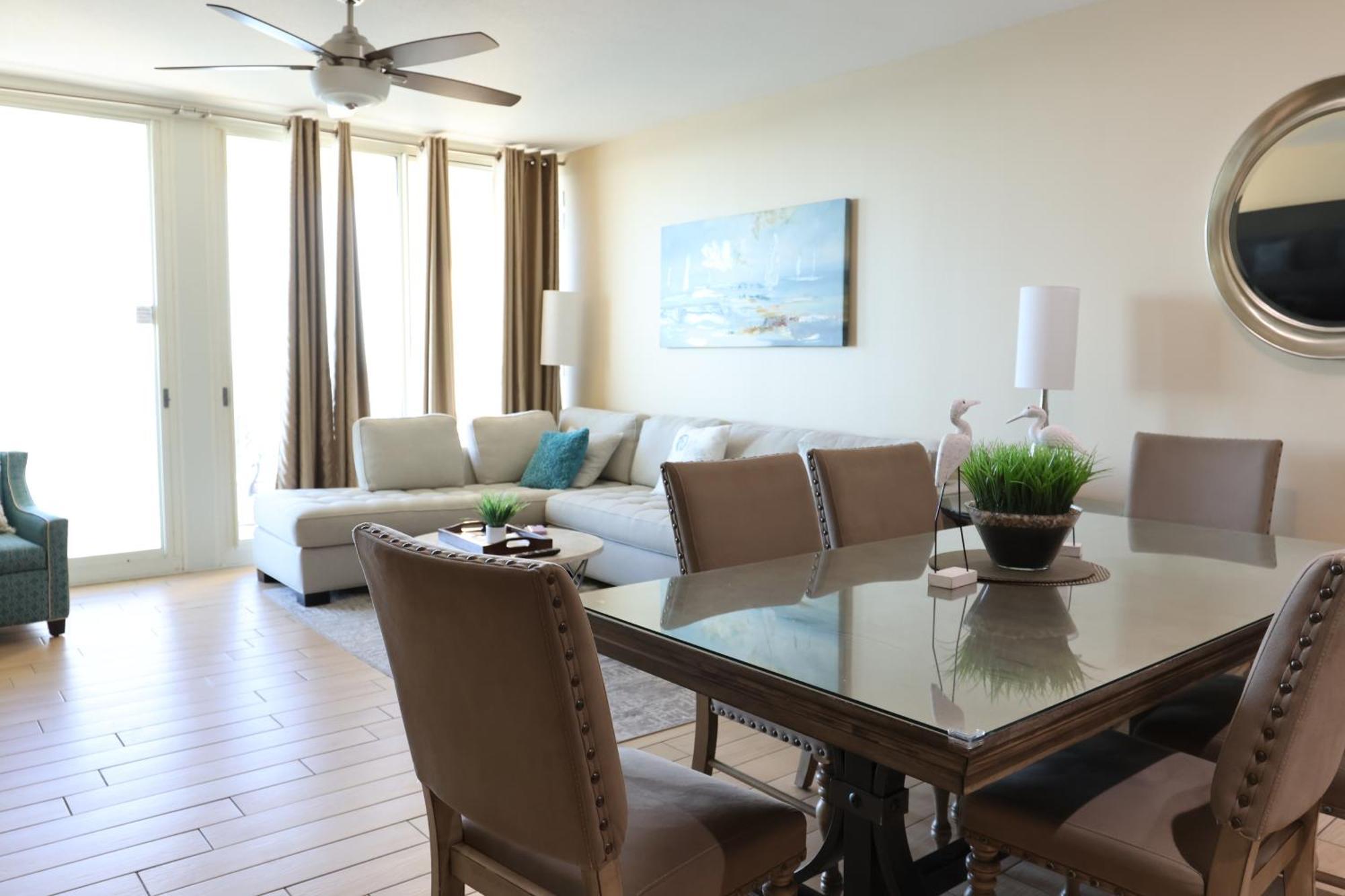 Apartment Aqua 1504 Beachfront With Free Chairs